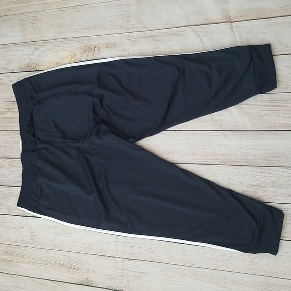 New adidas Three Stripe Joggers - Picture 5 of 10